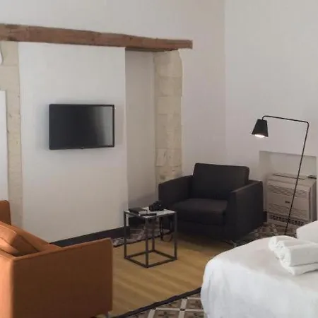 Isabella Di Castiglia Aparthotel