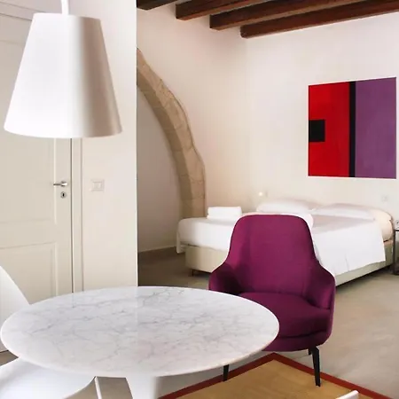 Isabella Di Castiglia Apartmanhotel Szirakúza